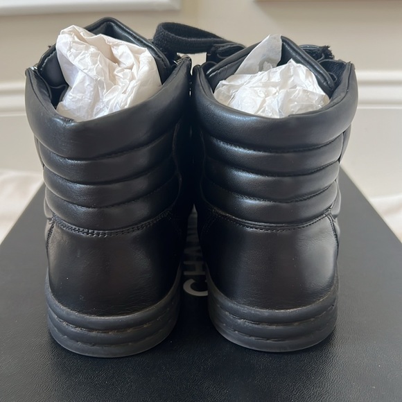 Chanel lambskin zipped chain sneakers! - Picture 9 of 11